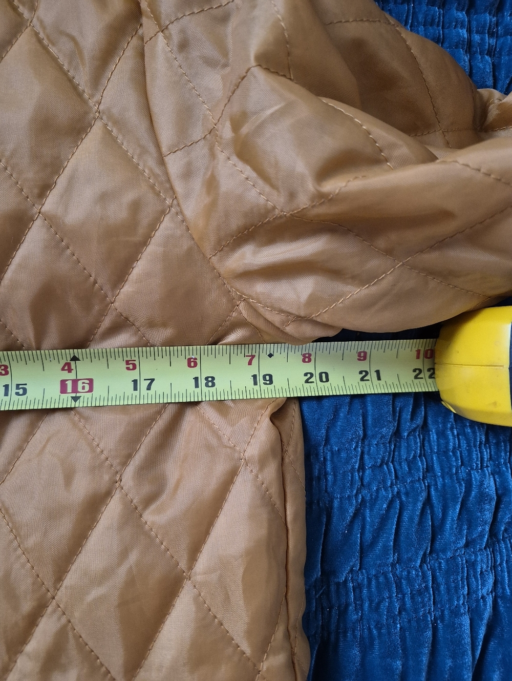 Quilted Mustard Yellow Light Quilted Zip-Up Jacket Coat With Pockets Med/large - Picture 9 of 10